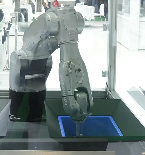 ?？礡P機器人.png